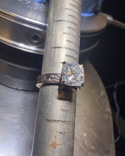 14k Gold Engagement Ring with 2.5 ct Cushion Cut Diamond