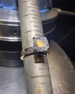 14k Gold Engagement Ring with 2.5 ct Cushion Cut Diamond